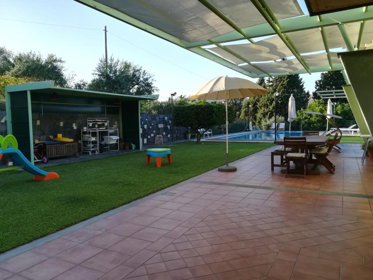 Villa Capogrecale - Piscina Riscaldata بيديمونتي إتنيو المظهر الخارجي الصورة