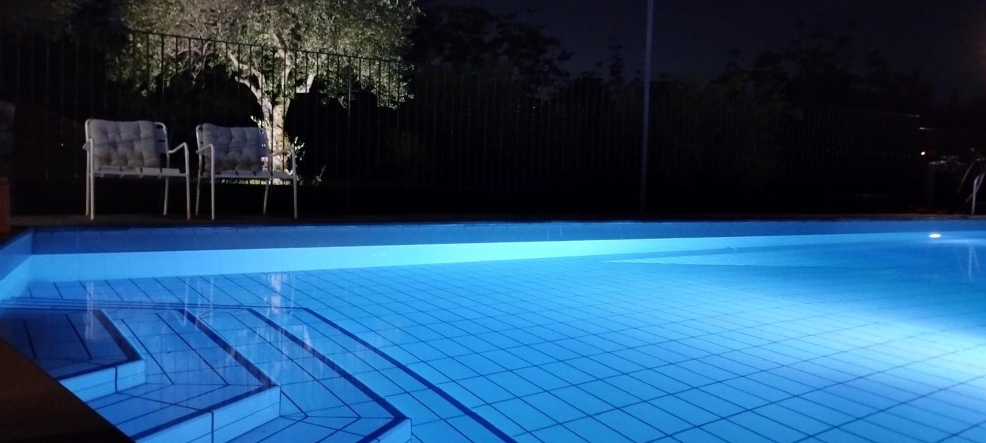 Villa Capogrecale - Piscina Riscaldata بيديمونتي إتنيو المظهر الخارجي الصورة